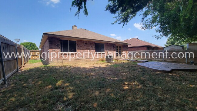 Building Photo - 3047 Bosswood Ct