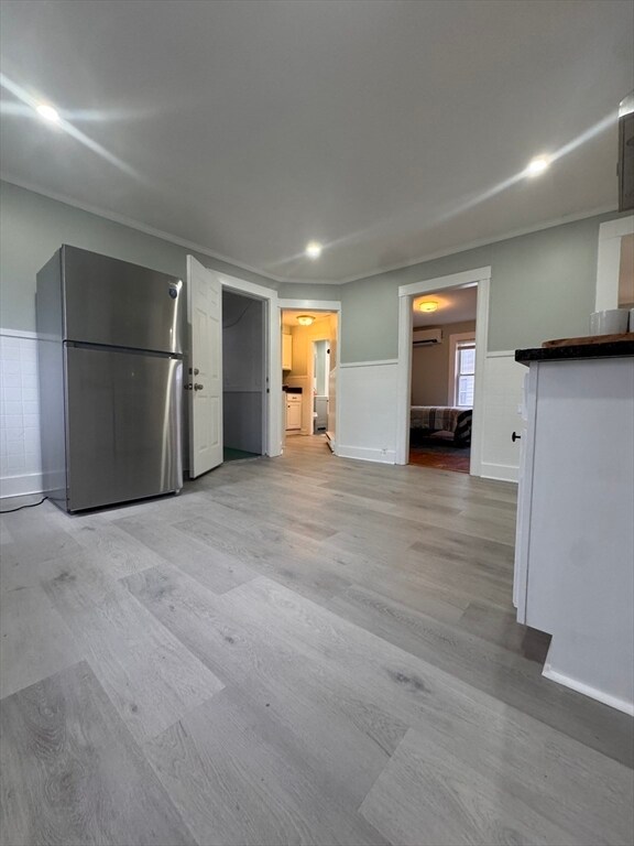 Building Photo - 18 Emerald Ave