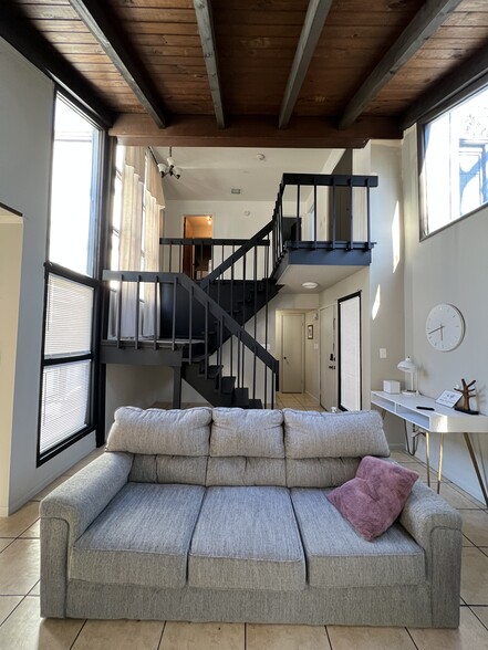 Living room to upstairs view - 3645 Belmont Rd