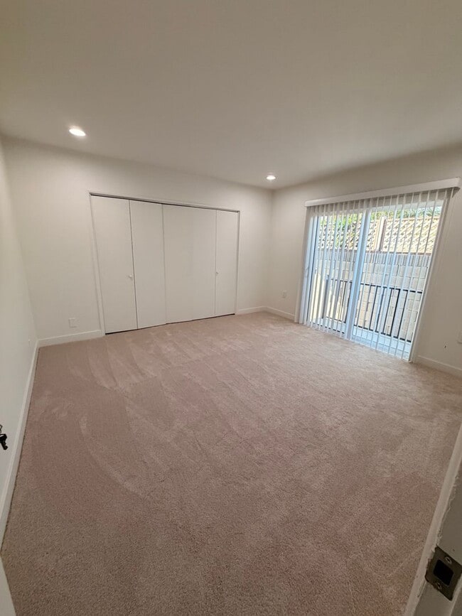 Building Photo - Beautiful 4 Bedroom Cypress House For Rent-Completely Remodeled!