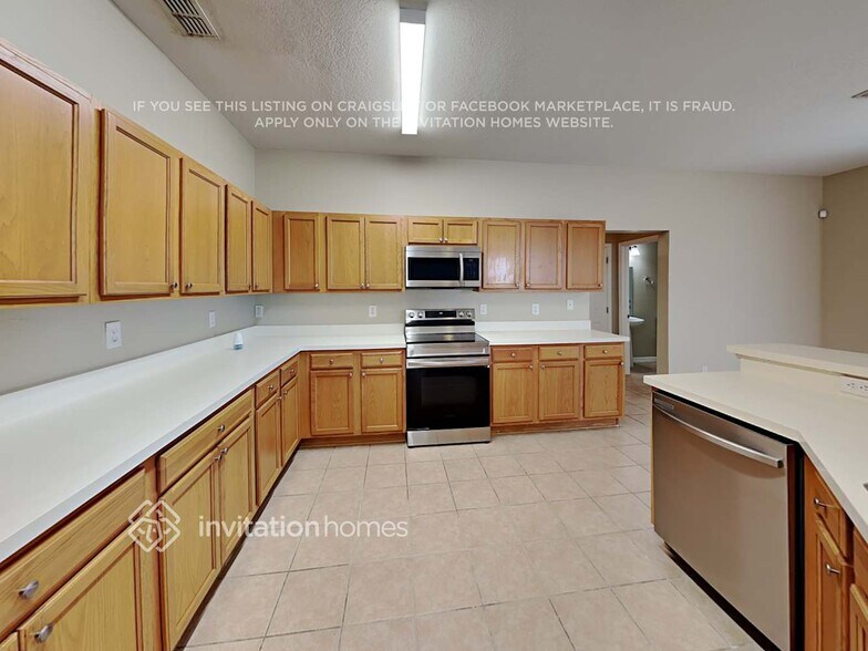 Building Photo - 406 Aldridge Ln