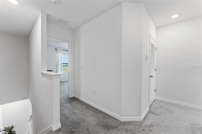 Building Photo - 33105 Major Oak Dr