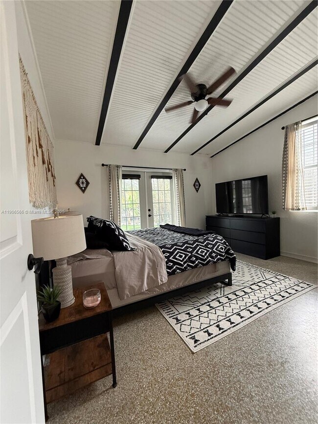 Building Photo - 2524 Key Largo Ln