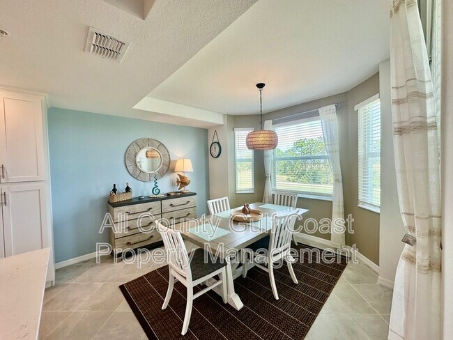 Building Photo - 12240 Wellen Golf St