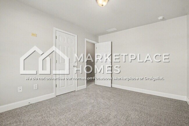 Building Photo - 5986 Westchase St