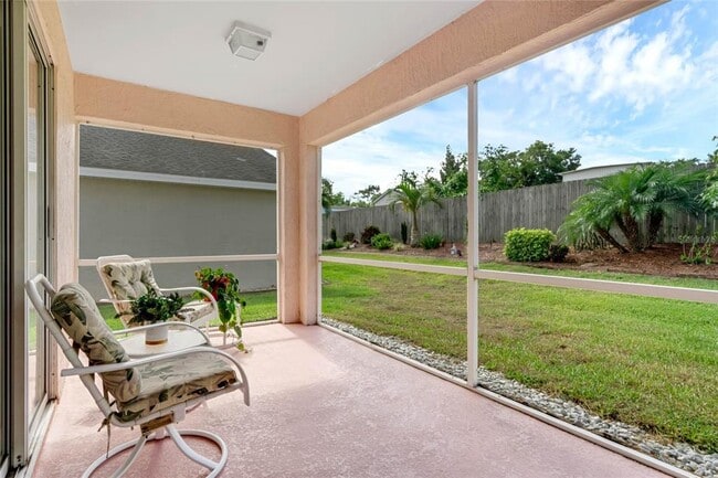 Building Photo - 408 Lake Suzanne Dr