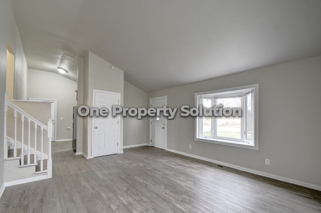 Building Photo - 1330 Cass St
