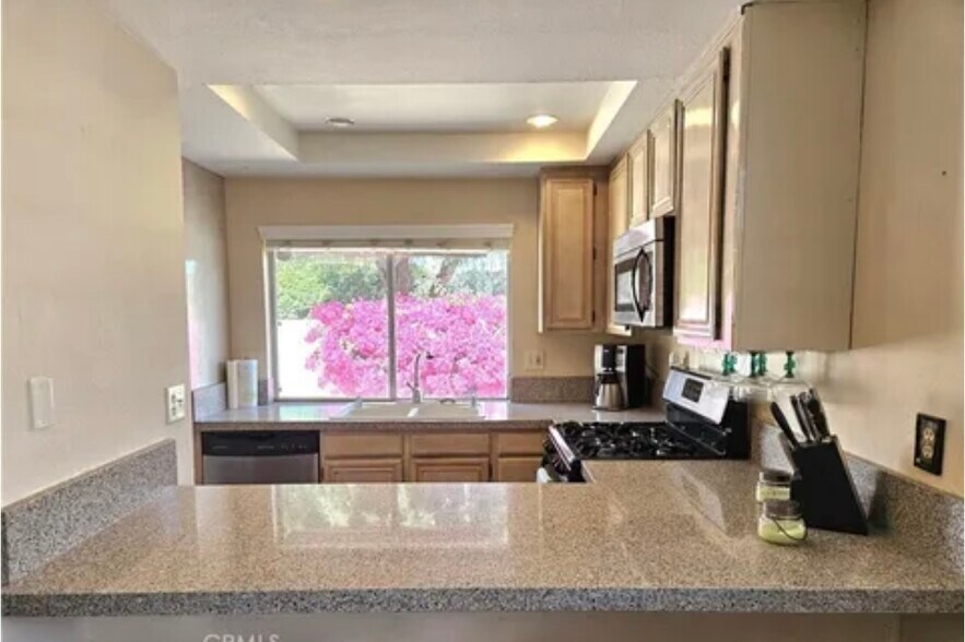 Building Photo - 1515 Spyglass Plz