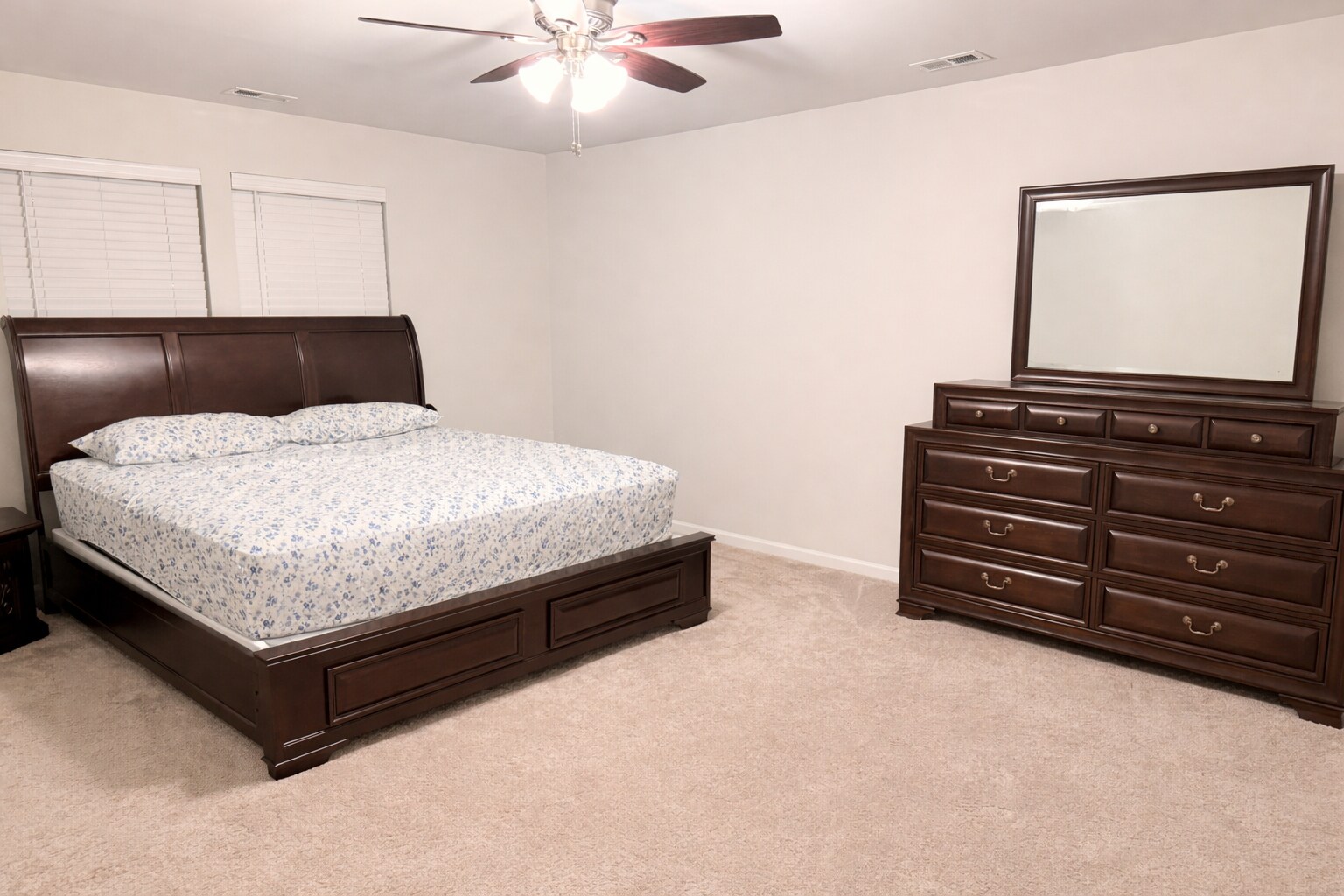 Building Photo - 2286 Beechwood View Dr