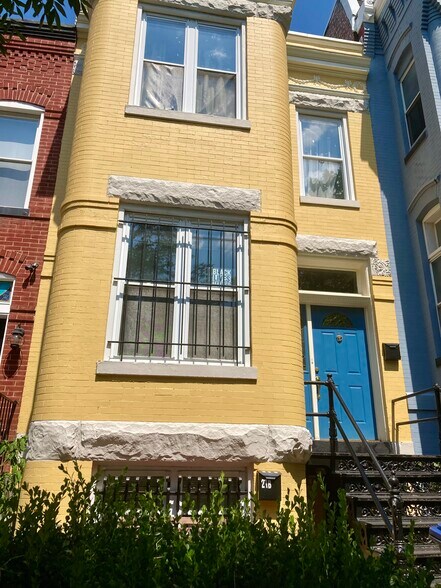 Building Photo - 27 Q St NW