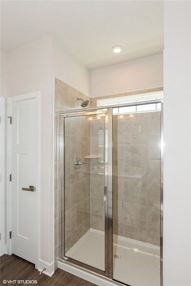 Building Photo - 4806 Spruce Rd