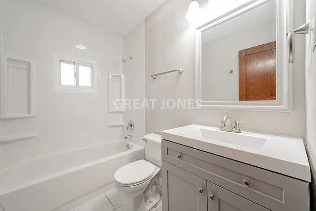 Building Photo - 1143 Charbonier Rd