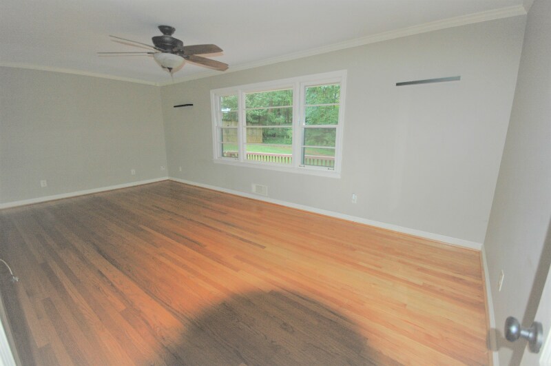 Building Photo - 1739 Remington Rd