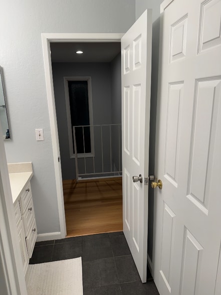 Building Photo - 2907 Suttergate Way