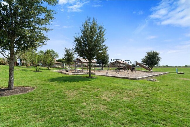 Building Photo - 2949 Consuelo Wy