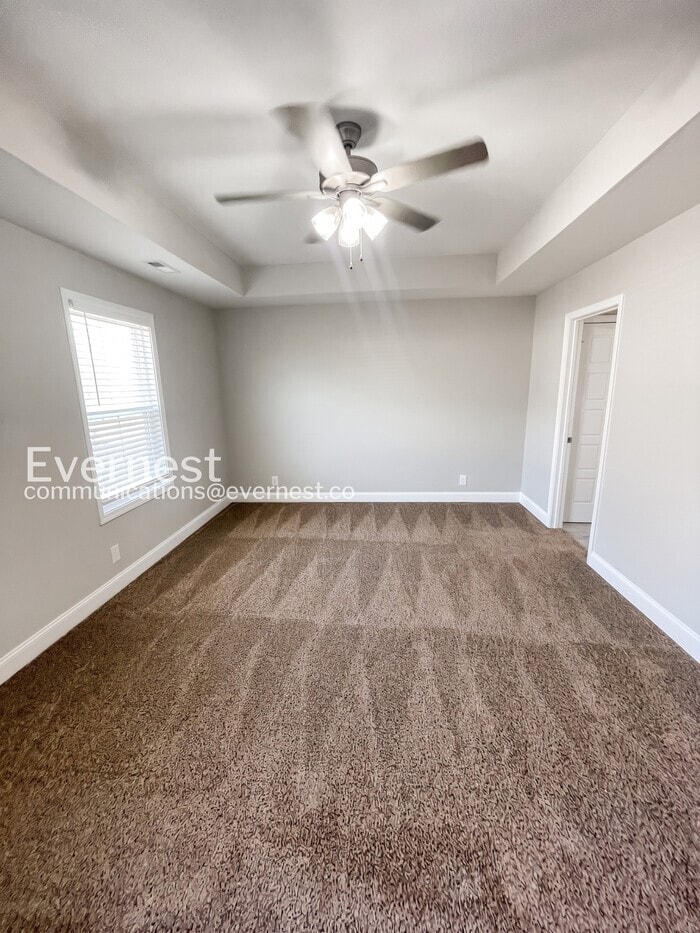 Building Photo - 222 Notgrass Rd