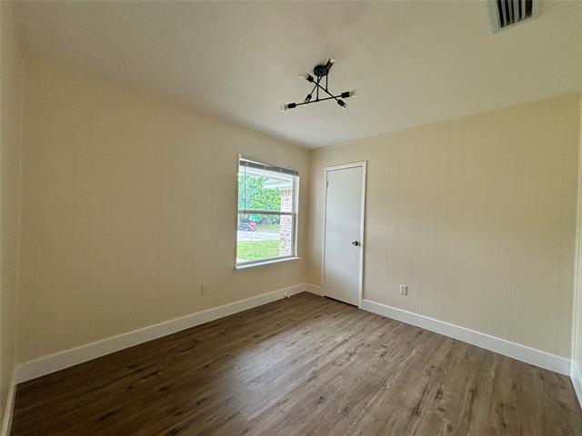 Building Photo - 1153 Tracy Ln