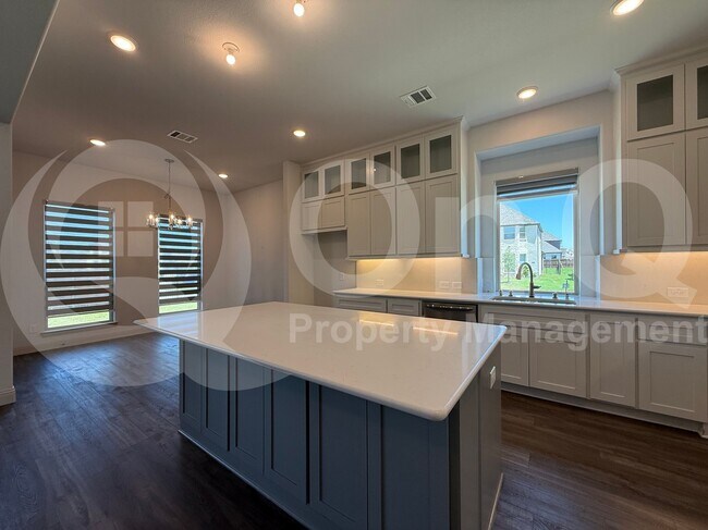 Building Photo - 14697 Valley Trl