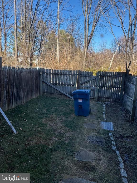 Building Photo - 238 Cameron St