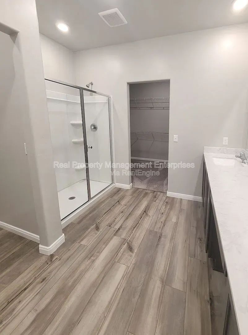 Building Photo - 1708 Crimson Lake Blvd