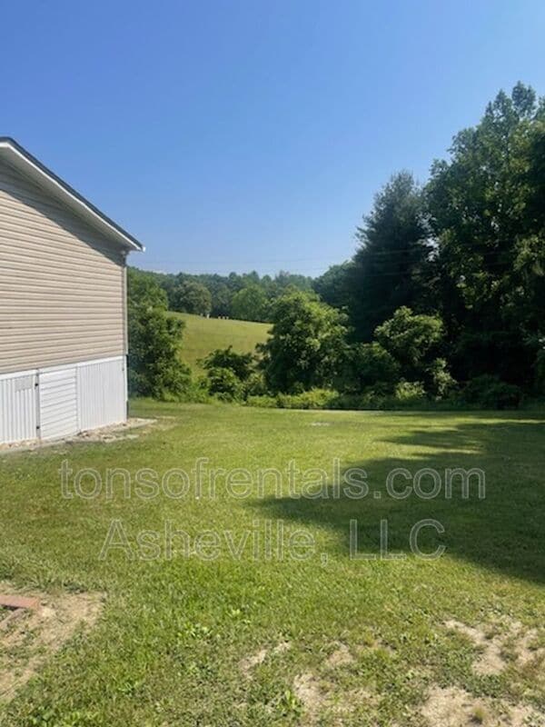Building Photo - 205 Wormie Ln