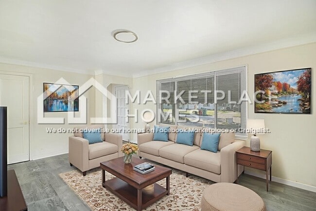 Building Photo - 17097 Lincoln Ave