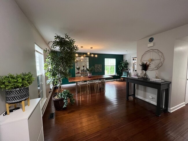 Building Photo - 3854 Cheryl Ct