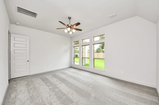 Building Photo - 2719 Country Ln