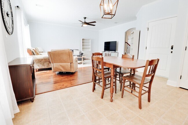 Building Photo - 3 bedroom/ 2 1/2 bath home in Evans, GA