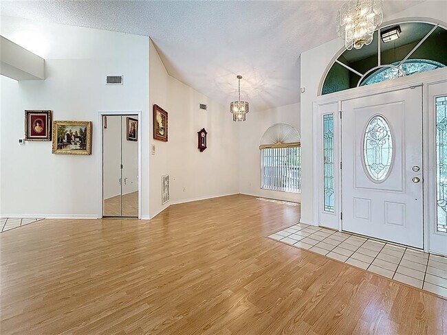 Building Photo - 2973 Spring Oak Ct