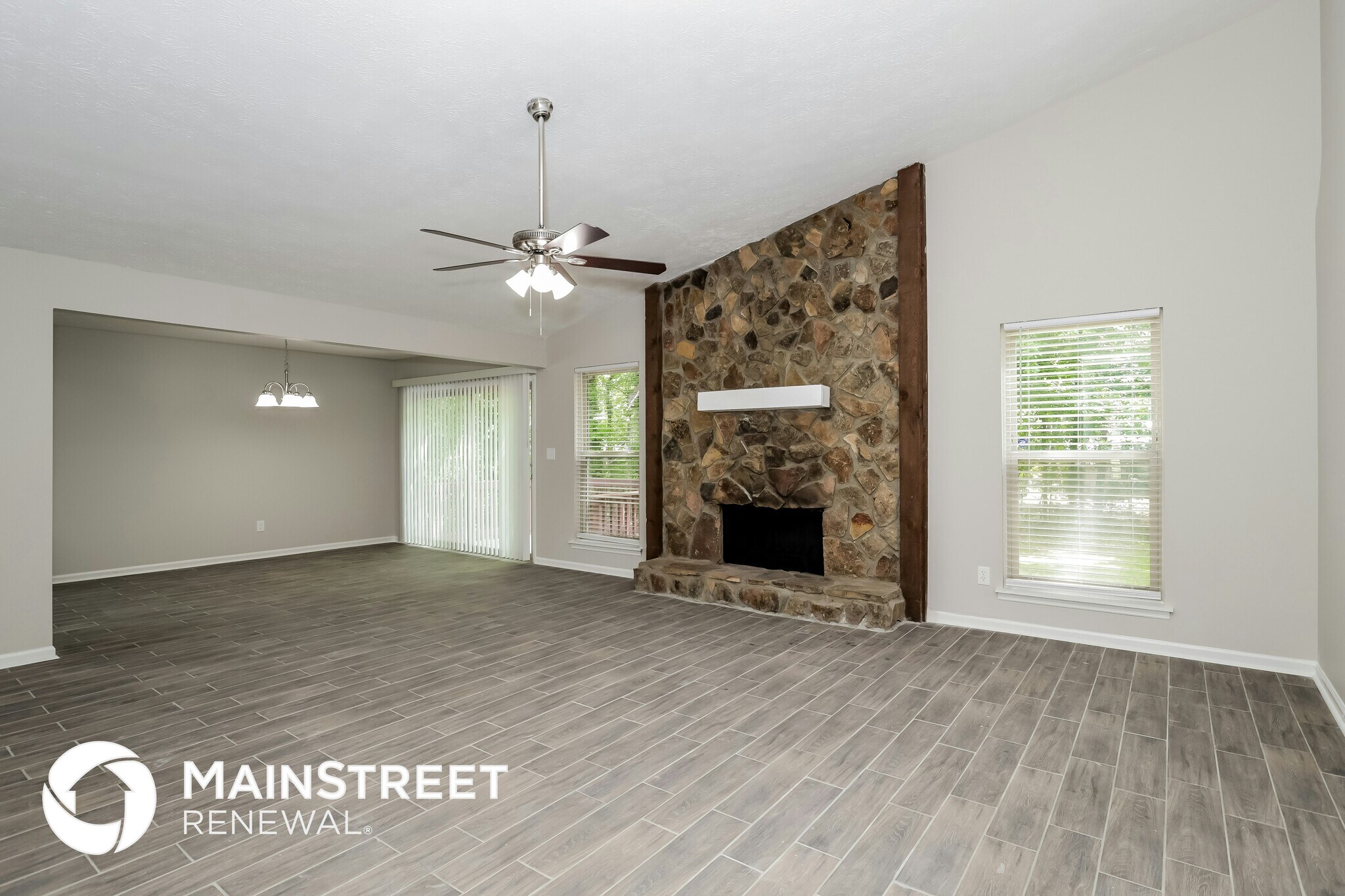 Building Photo - 6310 Beethoven Cir