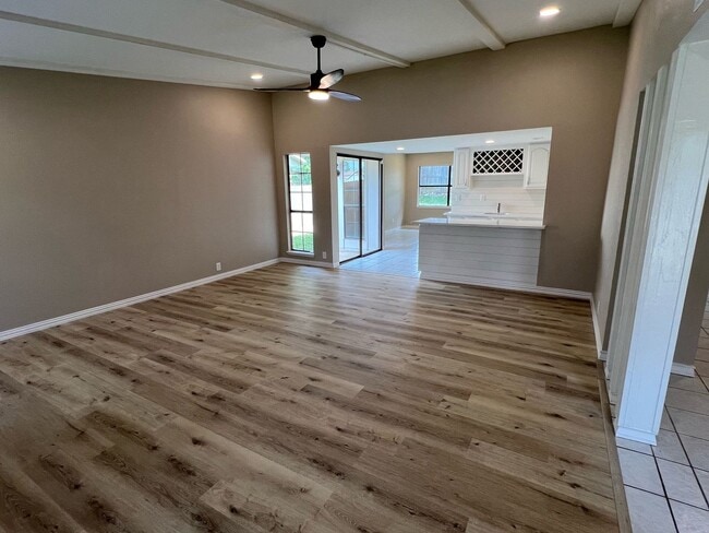 Building Photo - 6700 Forestview Dr