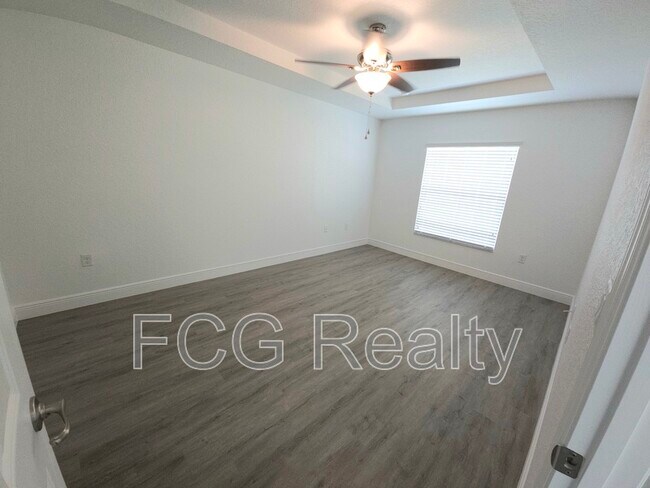Building Photo - 175 Marion Oaks Golf Way