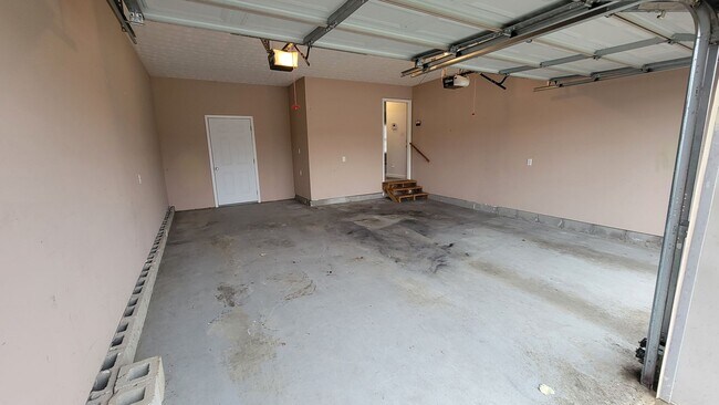 Building Photo - Adorable 3-Bedroom 2-bath Home in Mount Washington!!!