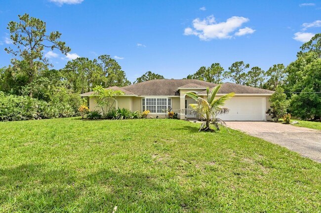 Building Photo - 17682 84th Ct N
