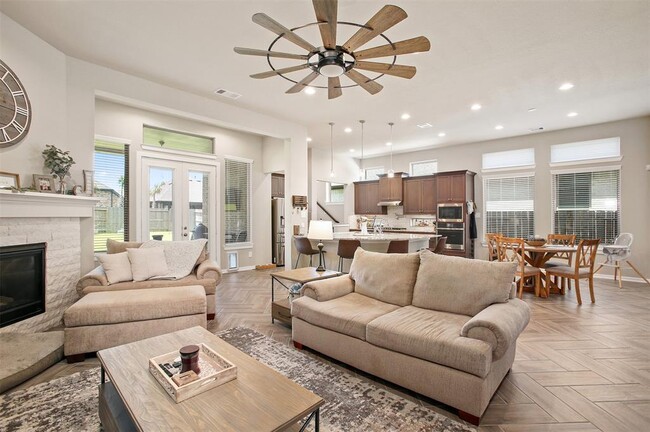 Building Photo - 13013 Deep Marine Dr