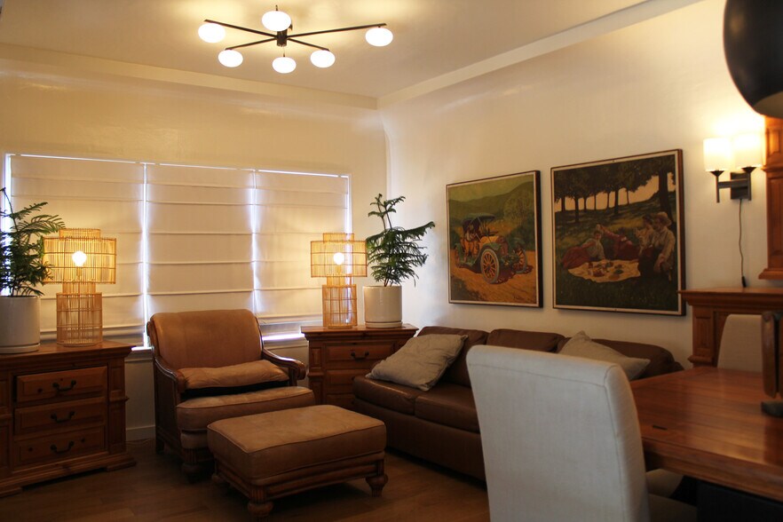Building Photo - 6147 Springvale Dr