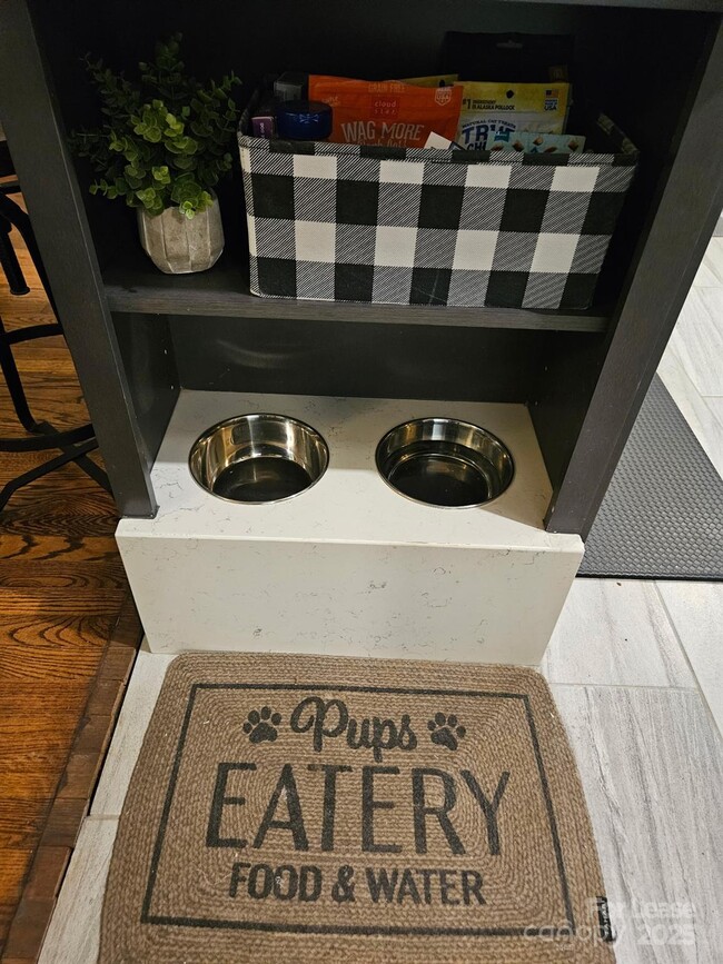 Building Photo - 4820 Gilmore Dr