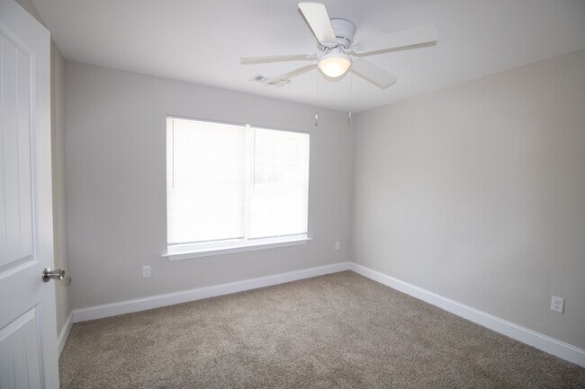 Building Photo - 97 Briarwood Rd
