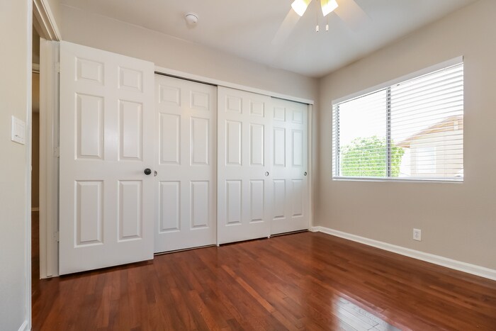 Building Photo - 10864 W Melinda Ln