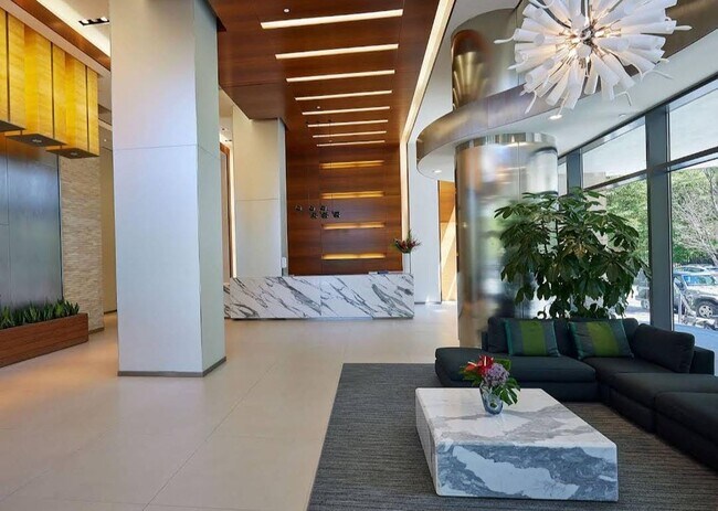 Building Photo - 427 Washington Blvd