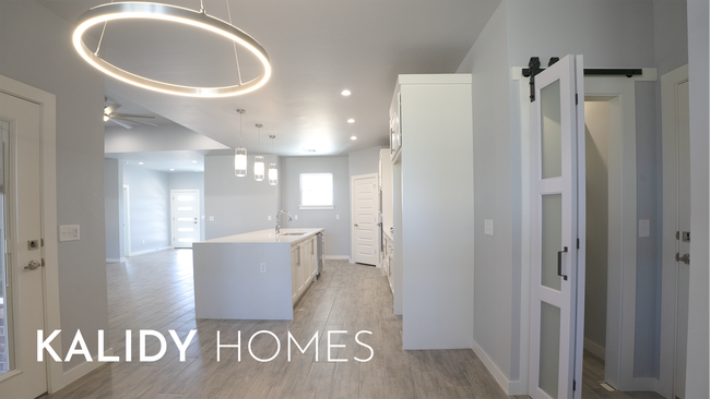 Building Photo - 303 Kirks Holw