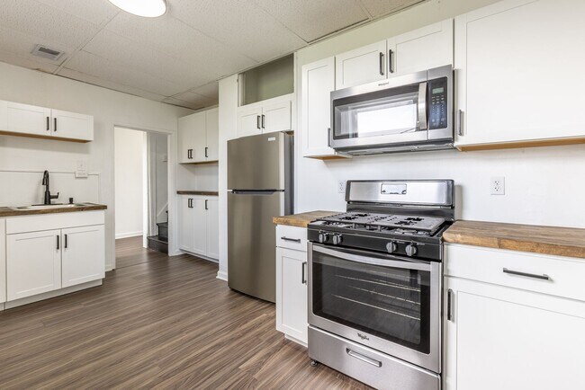 Building Photo - 123 Beltzhoover Ave