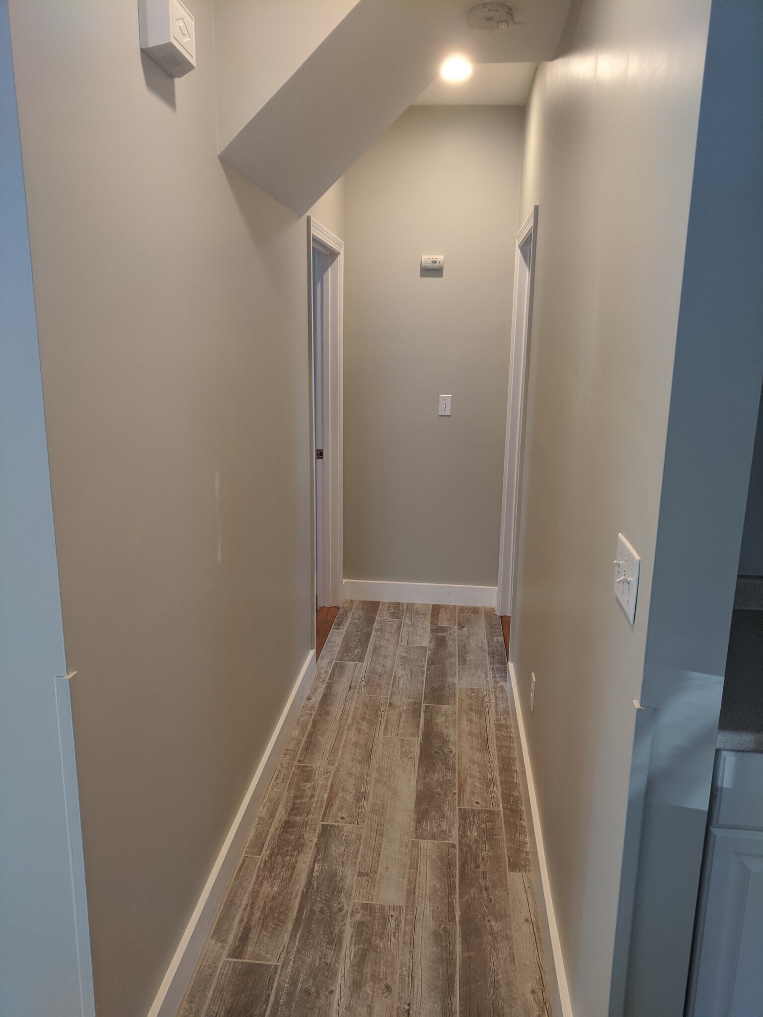 Building Photo - 26 County St