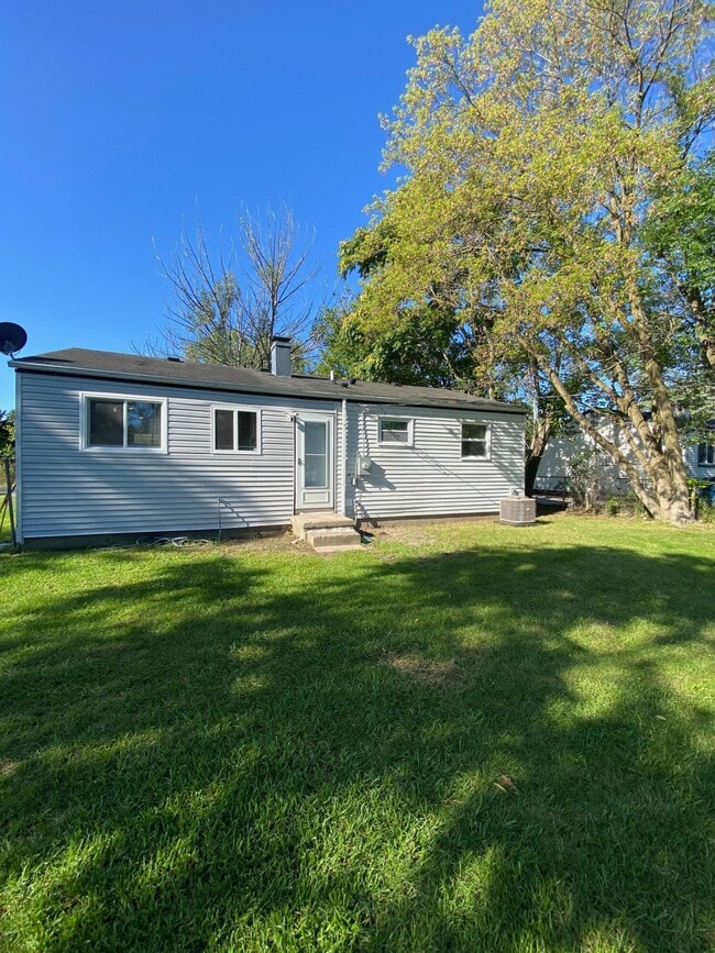 Building Photo - 1654 Wiard Blvd