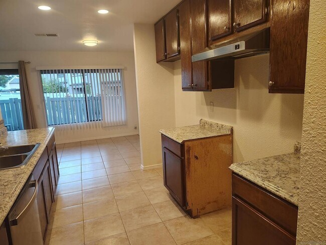 Building Photo - 12112 Wilsey Way