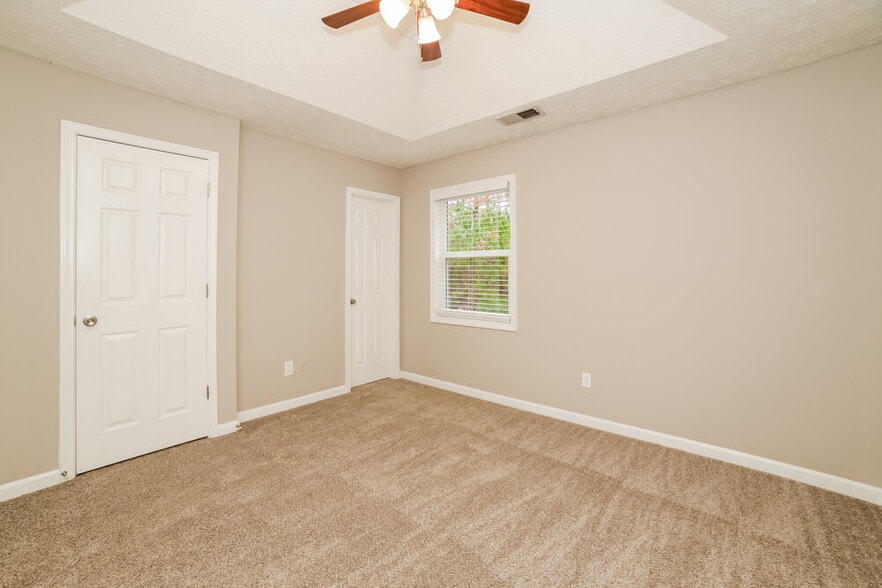 Building Photo - 1118 Marina Ln