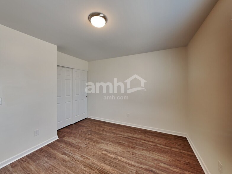 Building Photo - 155 Slaters Drive