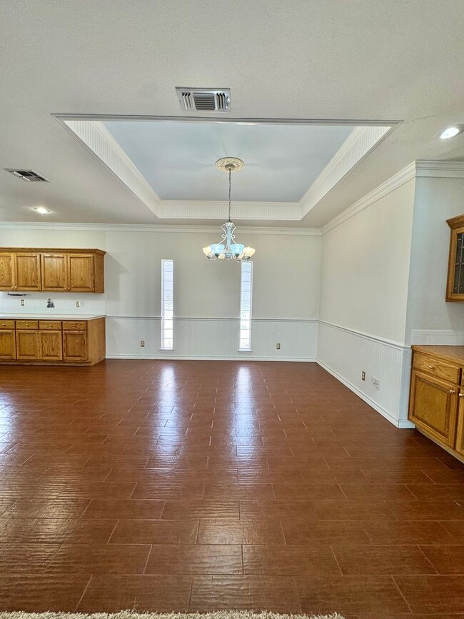 Building Photo - NOW AVAILABLE - Beautiful Patio Home in So...