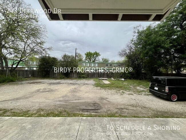 Building Photo - 243 Deerwood Dr